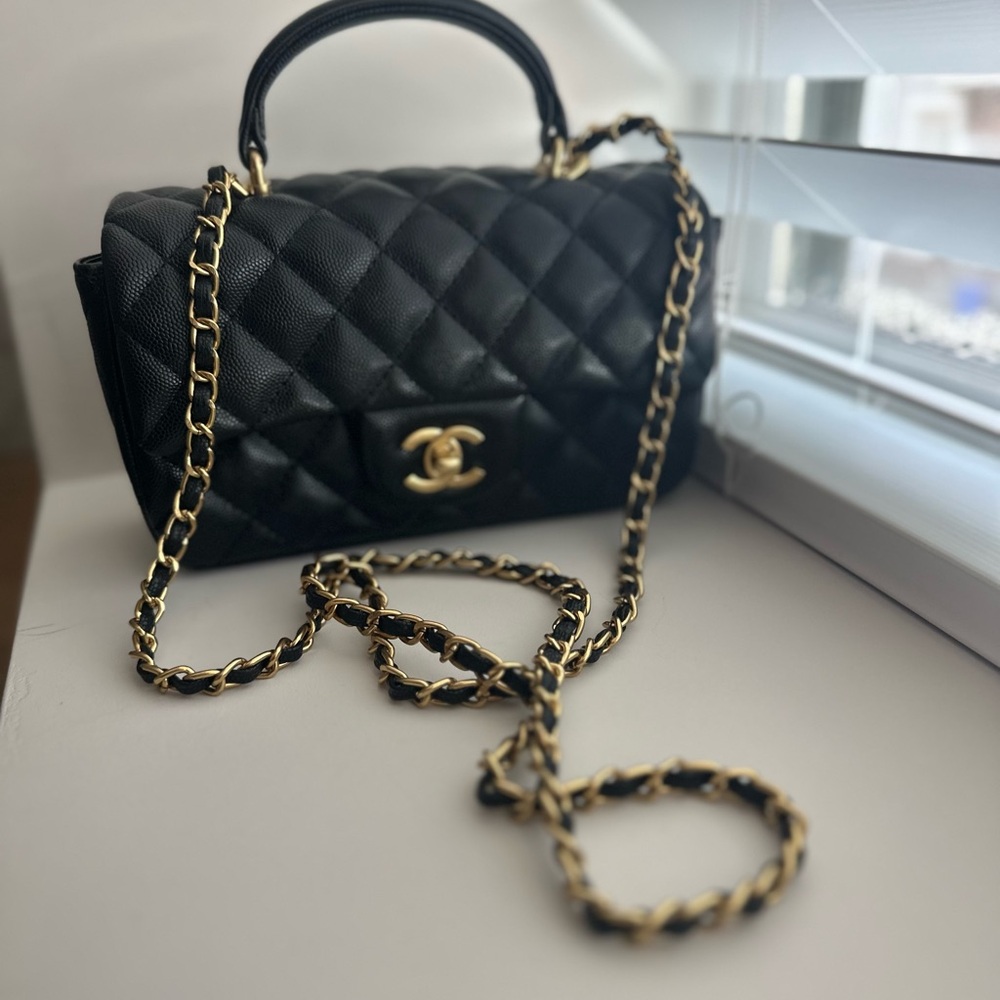 Chanel Black Quilted Handbag